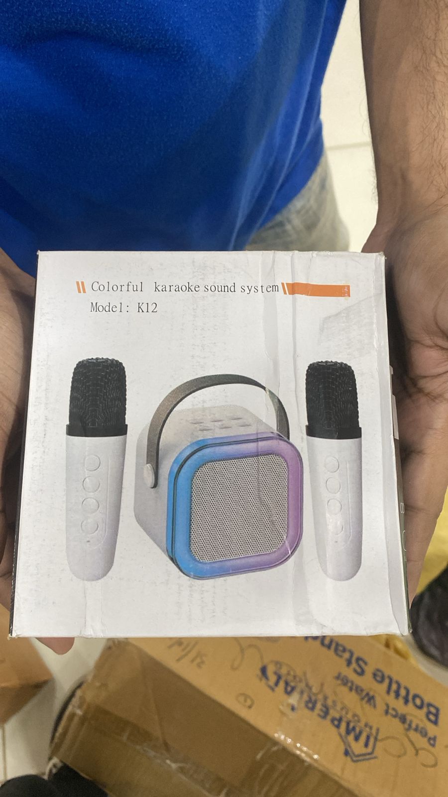 K12 Portable Bluetooth Speaker with Wireless Mic